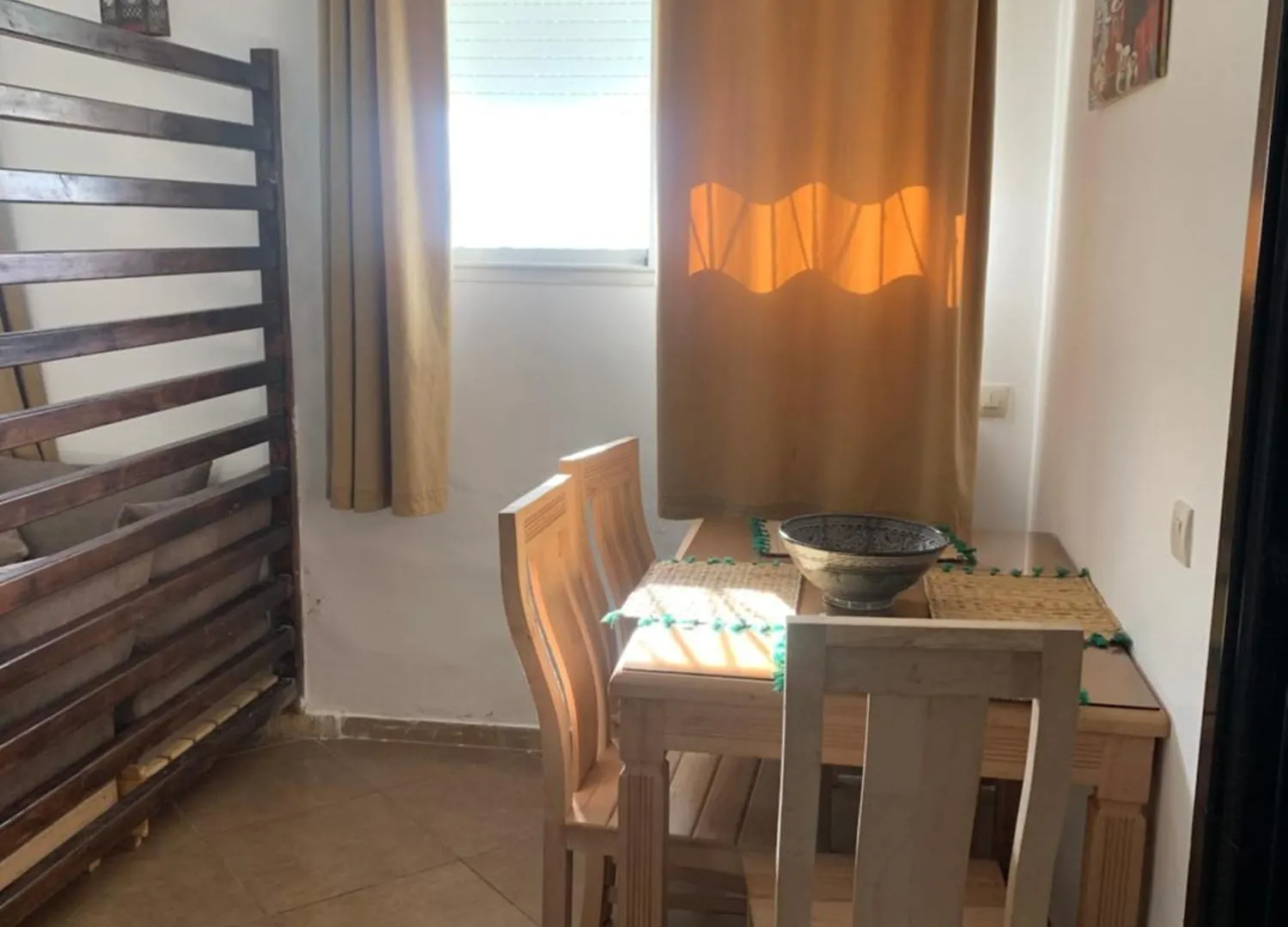 Apparemment 3 Apartman Szavíra